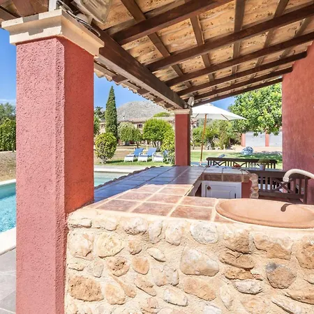 Villa Bandera *